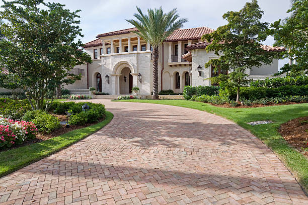 Best Decorative Driveway Pavers  in Lynbrook, NY